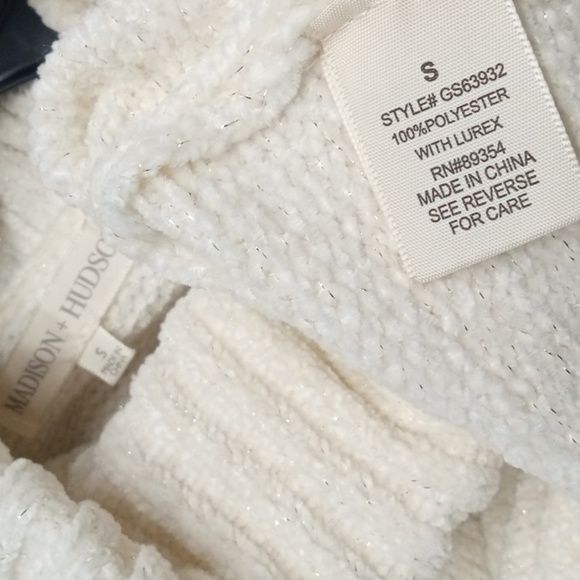 MADISON+HUDSON CREAM TURTLENECK LONG SLEEVE SWEATER SIZE SMALL NWT - Picture 7 of 7